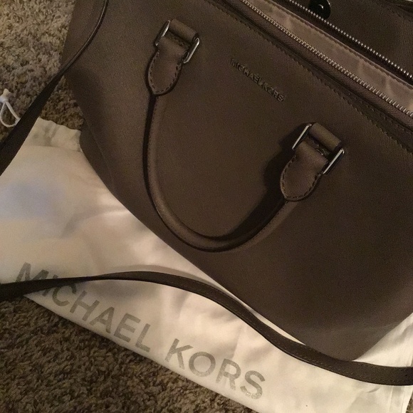 Michael Kors Savannah tote - Picture 5 of 7